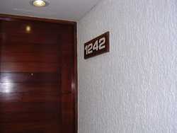 Room1242